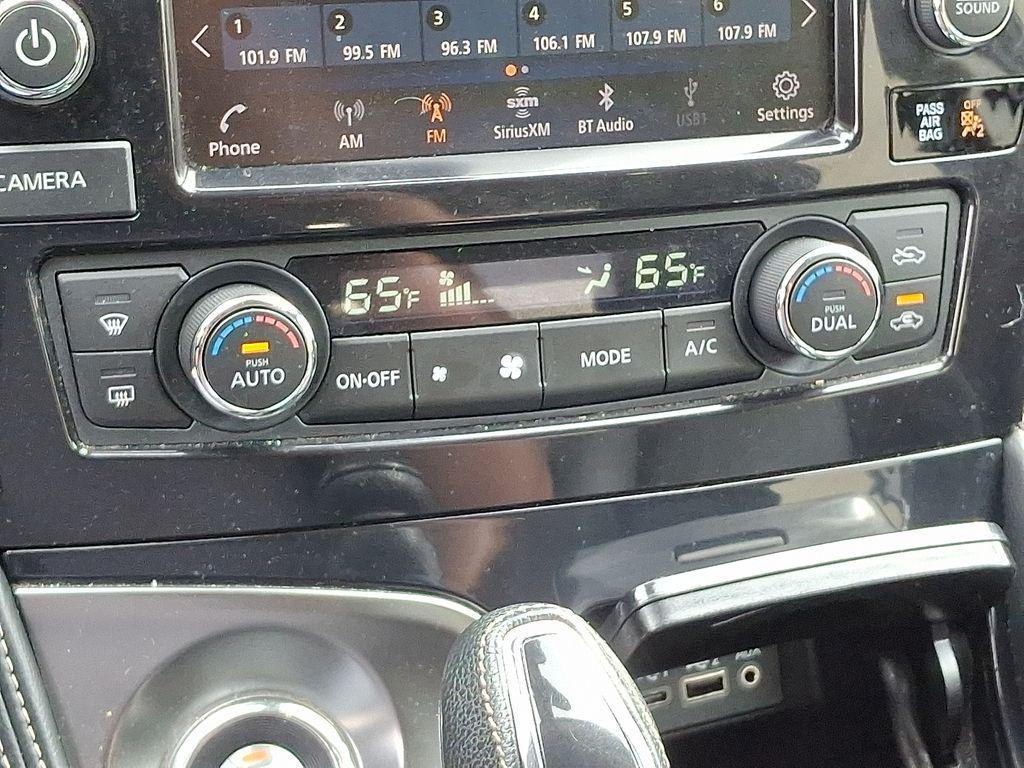 used 2023 Nissan Maxima car, priced at $22,499