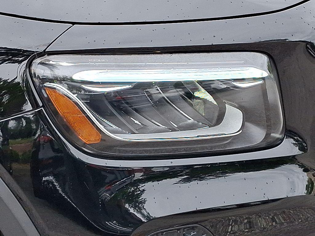 used 2024 Mercedes-Benz GLB 250 car, priced at $37,857