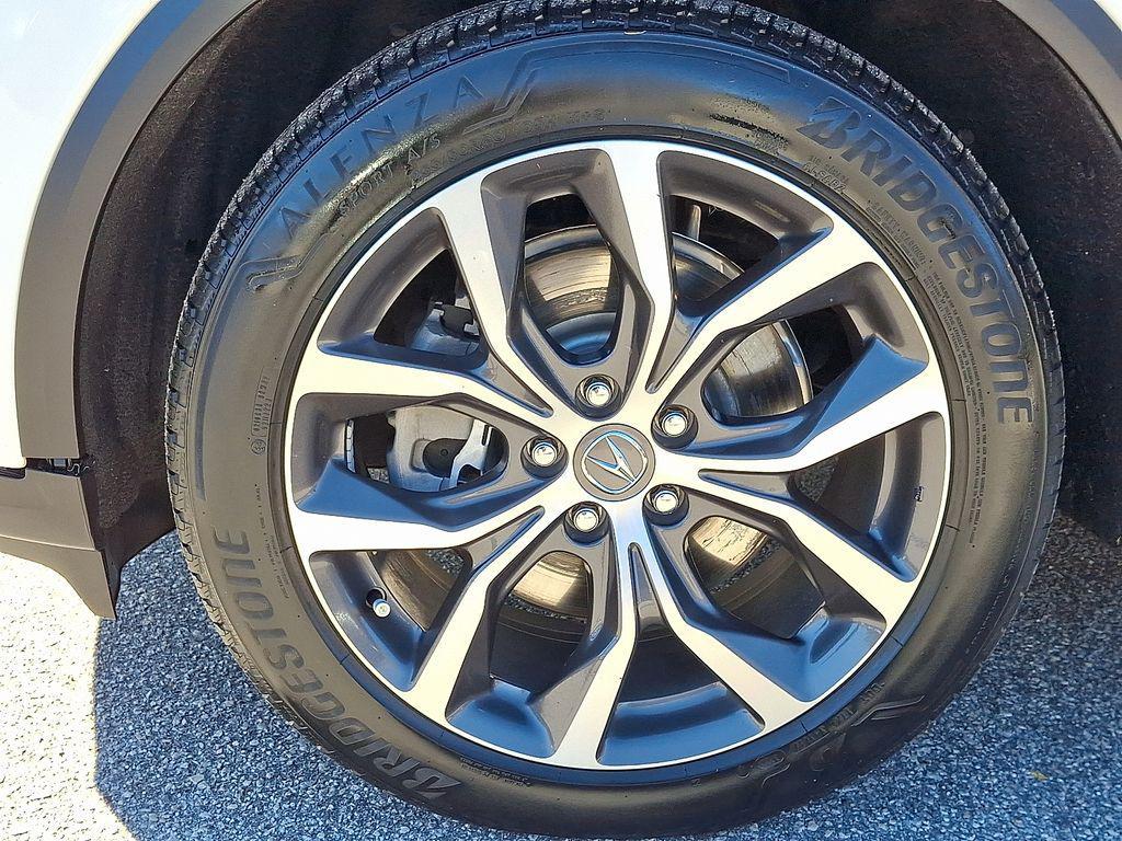 used 2023 Acura MDX car, priced at $38,299