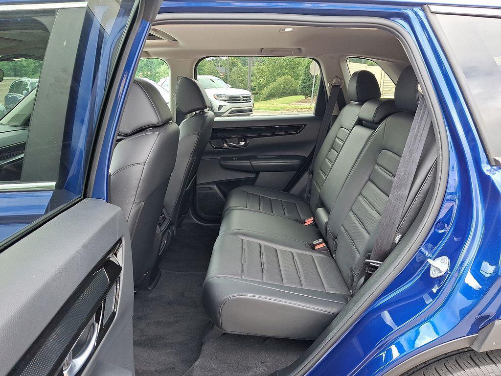 used 2023 Honda CR-V car, priced at $30,999