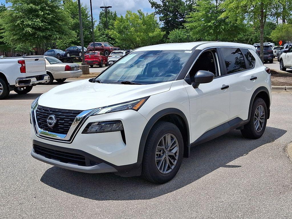 used 2022 Nissan Rogue car, priced at $19,220