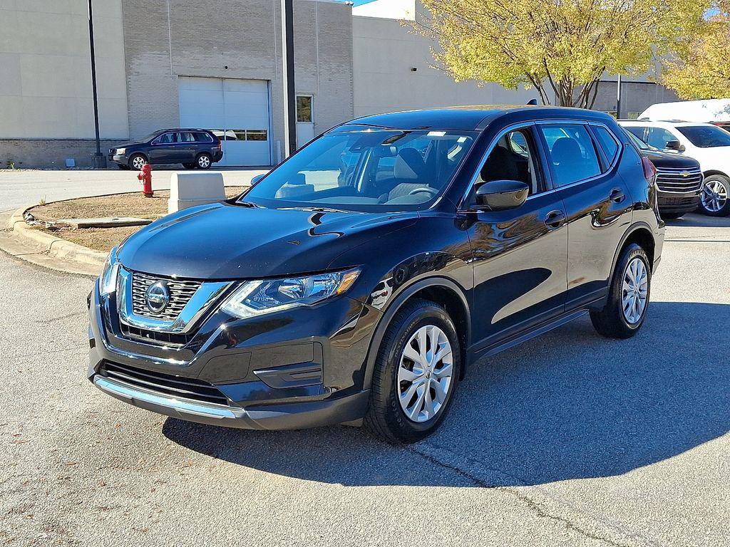used 2019 Nissan Rogue car, priced at $16,399