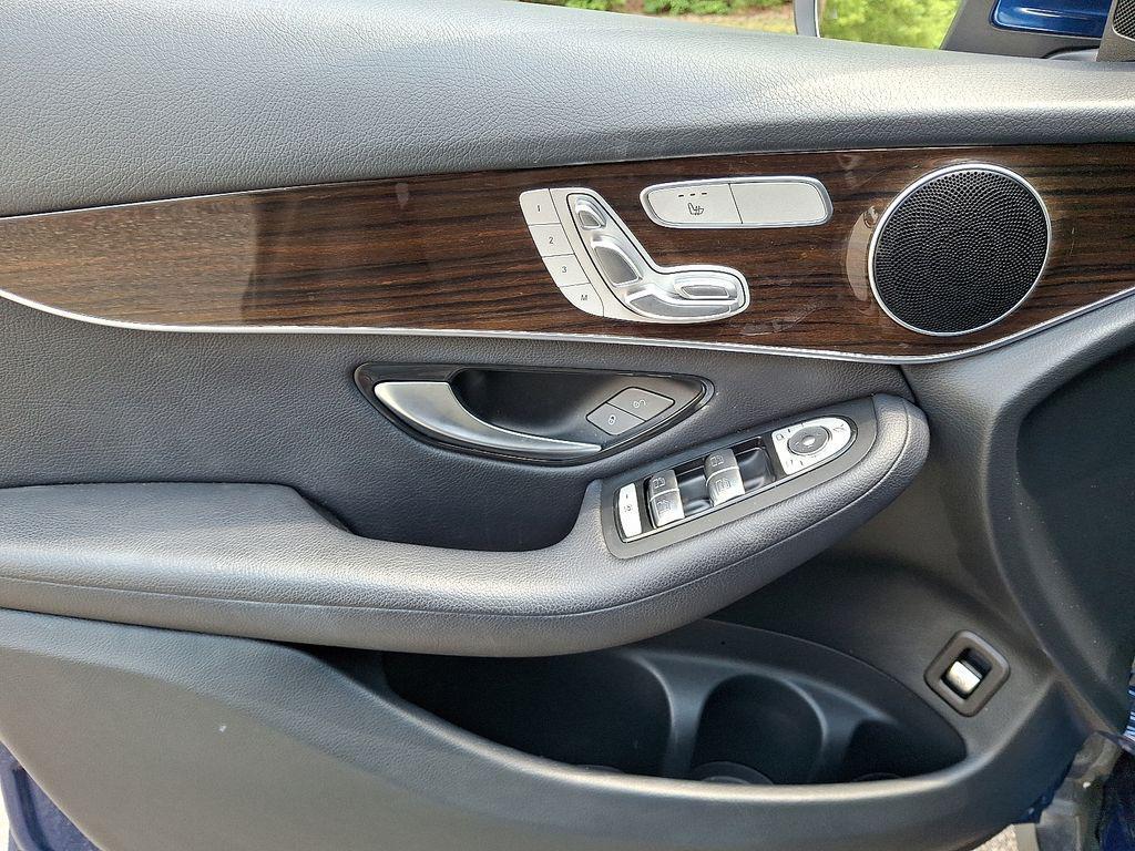 used 2019 Mercedes-Benz GLC 300 car, priced at $22,499