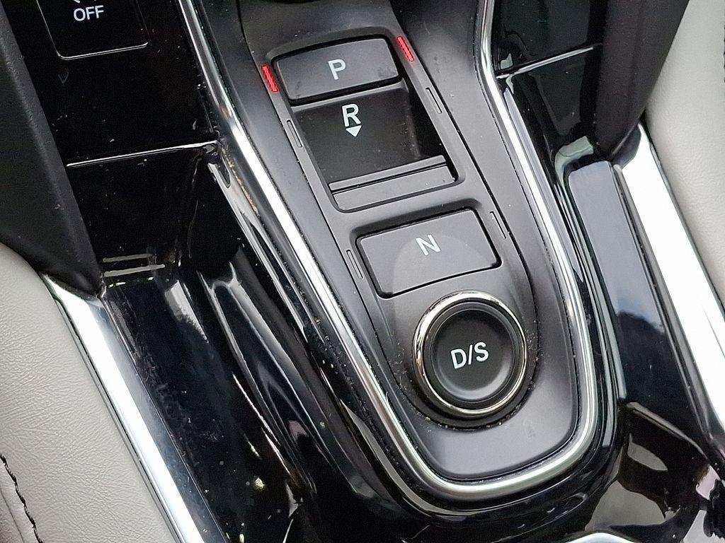 used 2023 Acura RDX car, priced at $35,118