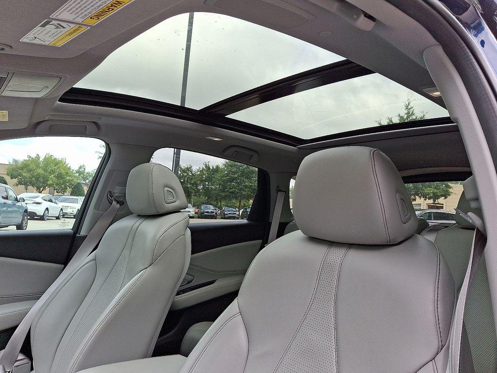 used 2023 Acura RDX car, priced at $35,118