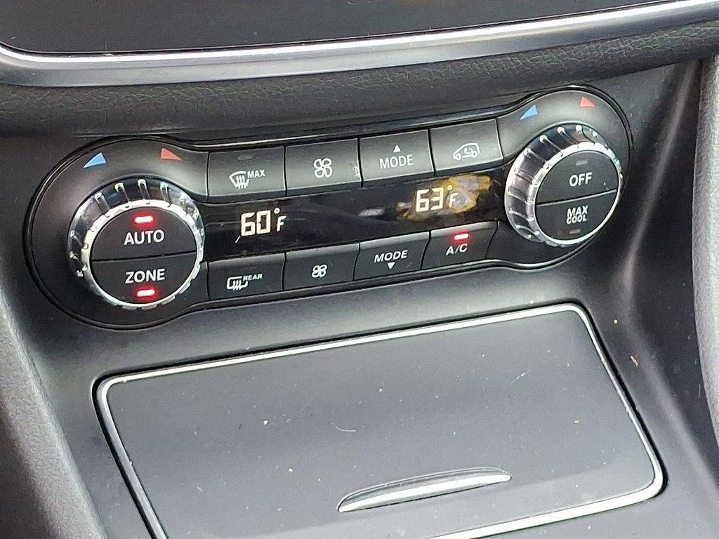 used 2020 Mercedes-Benz GLA 250 car, priced at $24,655