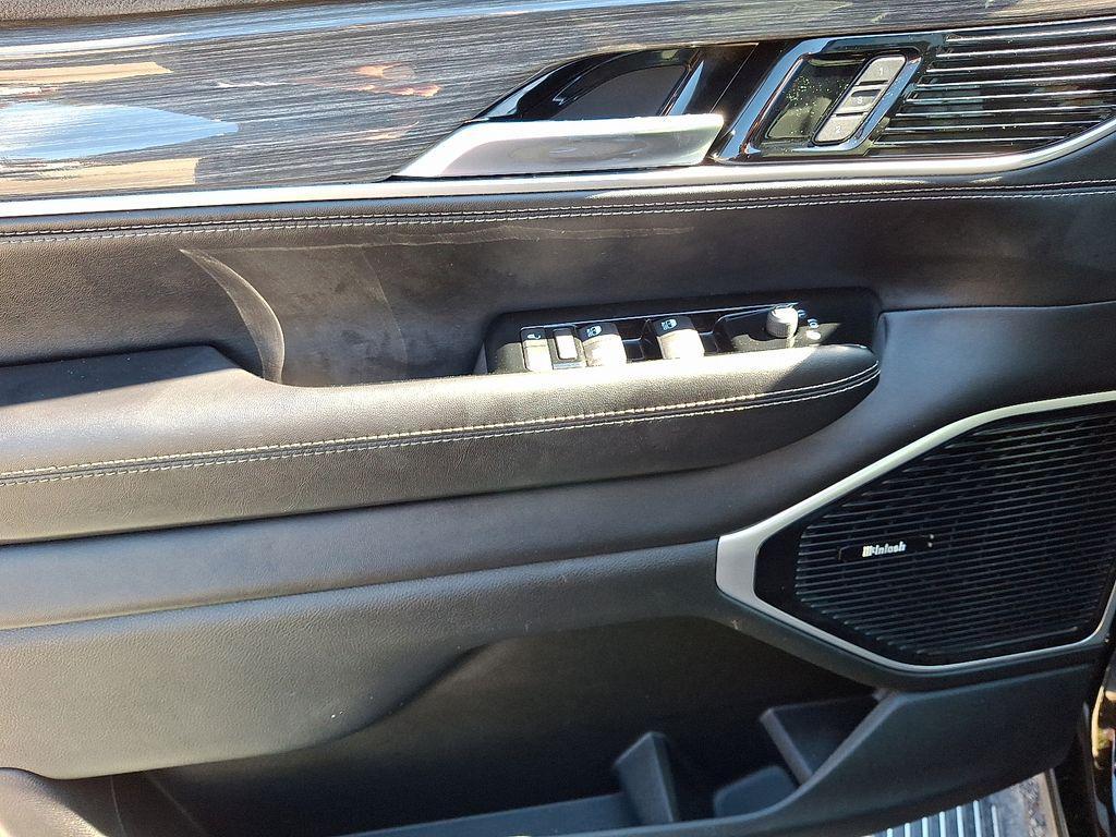 used 2022 Jeep Wagoneer car, priced at $38,708