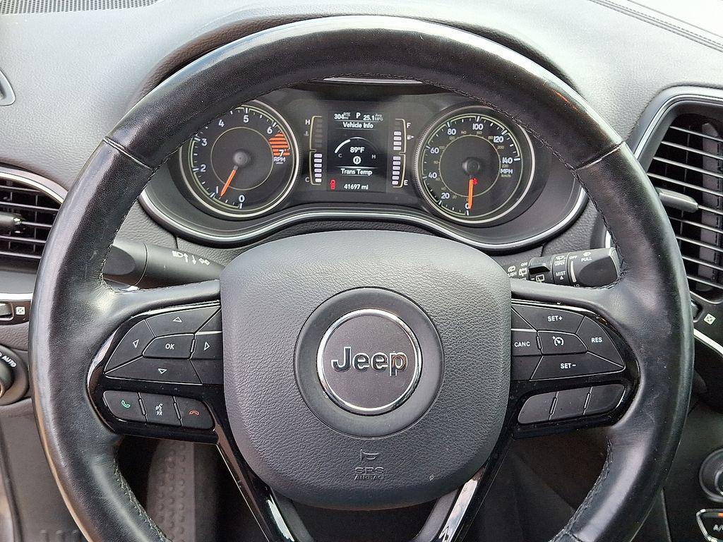 used 2020 Jeep Cherokee car, priced at $19,385