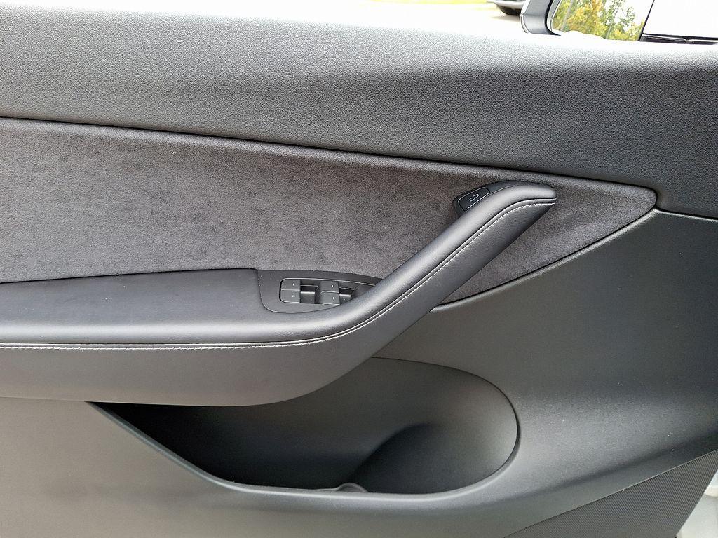 used 2022 Tesla Model Y car, priced at $27,699
