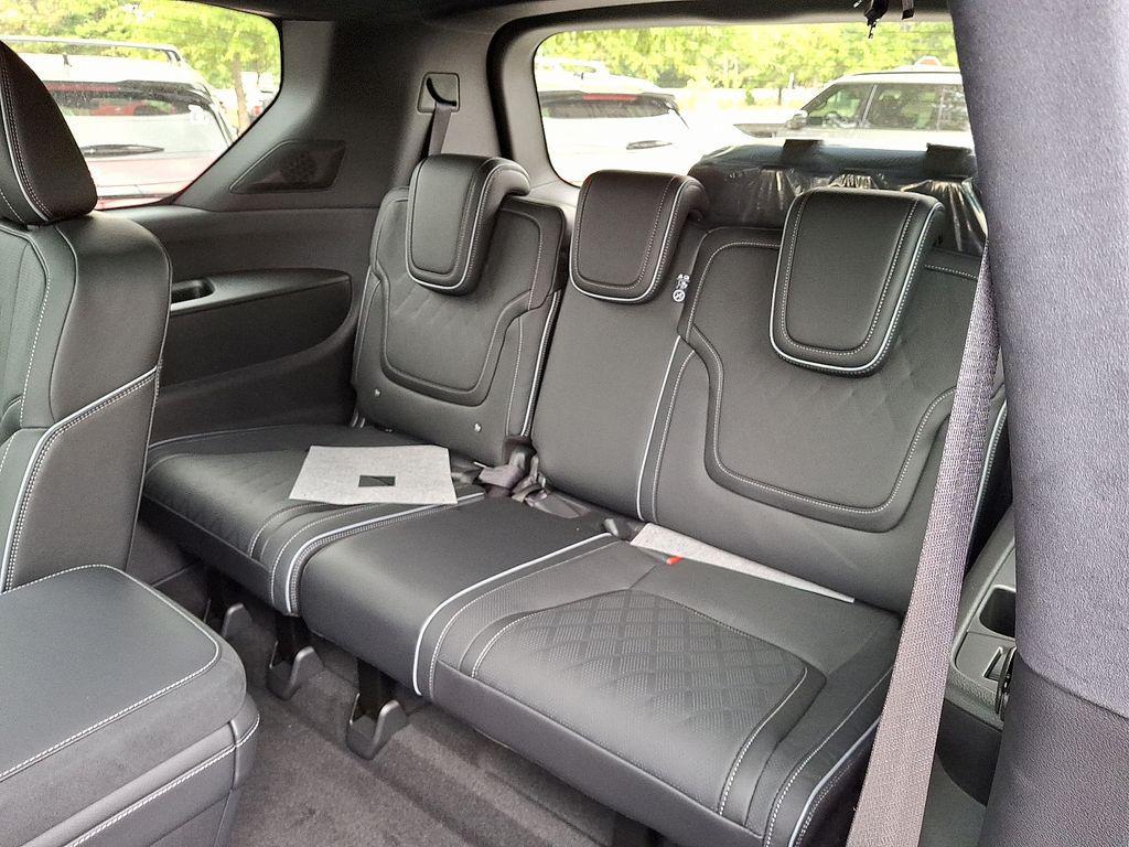 new 2026 INFINITI QX80 car