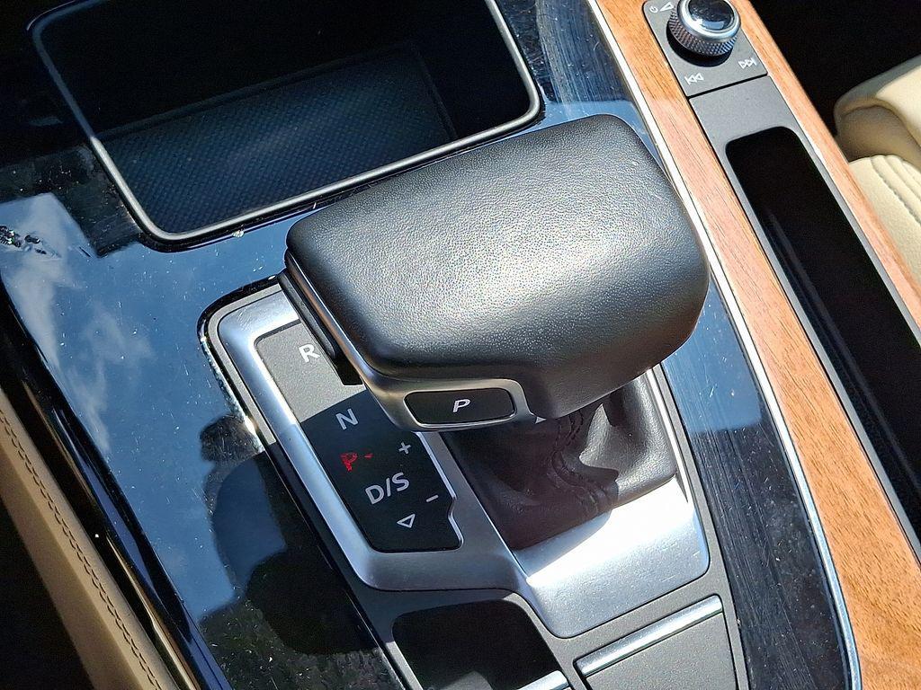 used 2022 Audi Q5 car, priced at $28,999