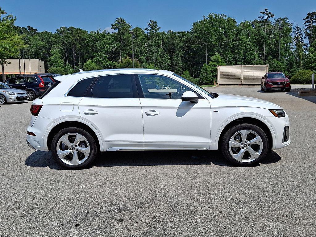 used 2022 Audi Q5 car, priced at $28,999