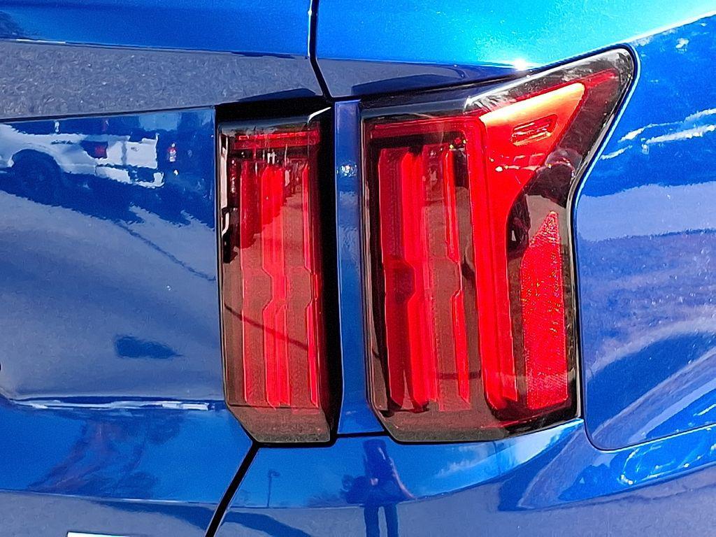 used 2023 Kia Sorento car, priced at $29,999