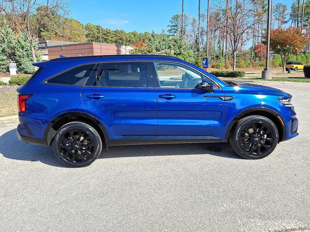 used 2023 Kia Sorento car, priced at $29,999