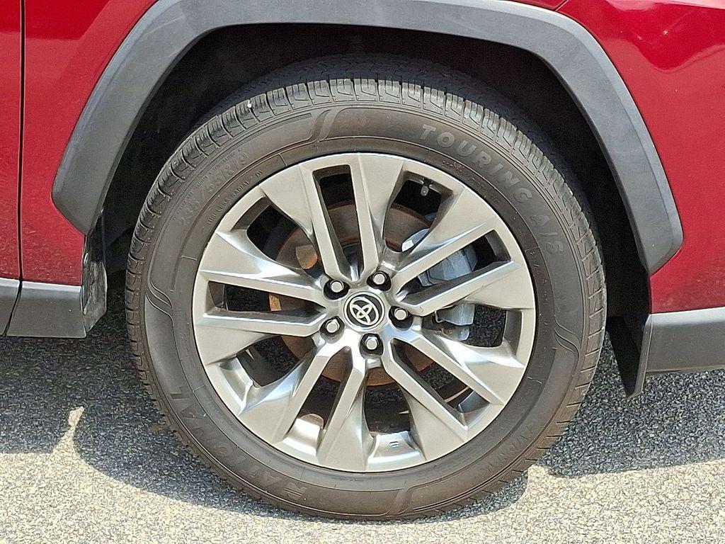 used 2020 Toyota RAV4 car, priced at $24,997