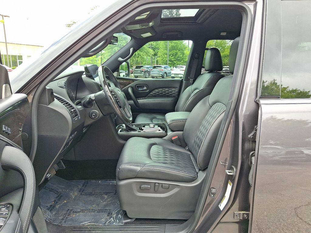 used 2024 INFINITI QX80 car, priced at $56,500