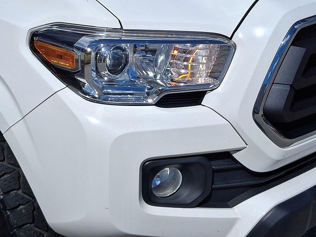 used 2022 Toyota Tacoma car, priced at $31,999