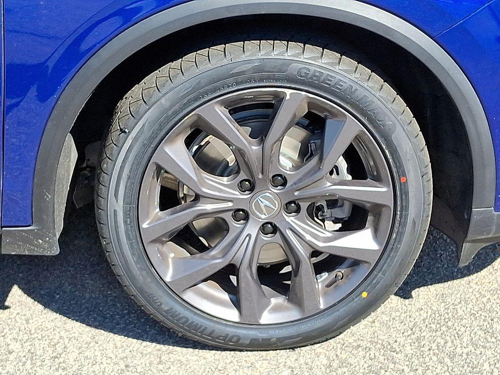 used 2023 Acura MDX car, priced at $38,996