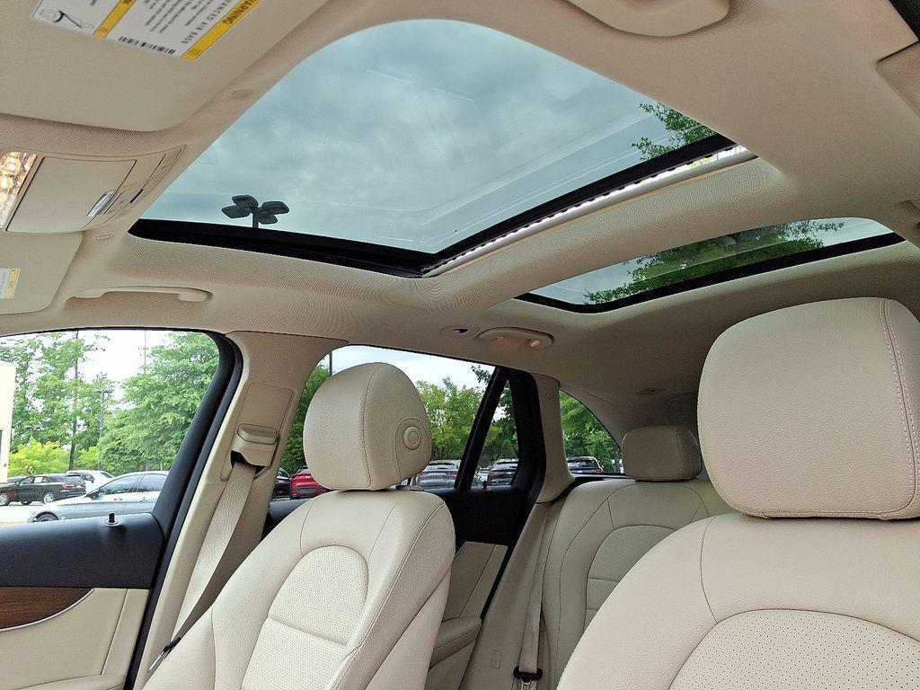 used 2021 Mercedes-Benz GLC 300 car, priced at $23,999