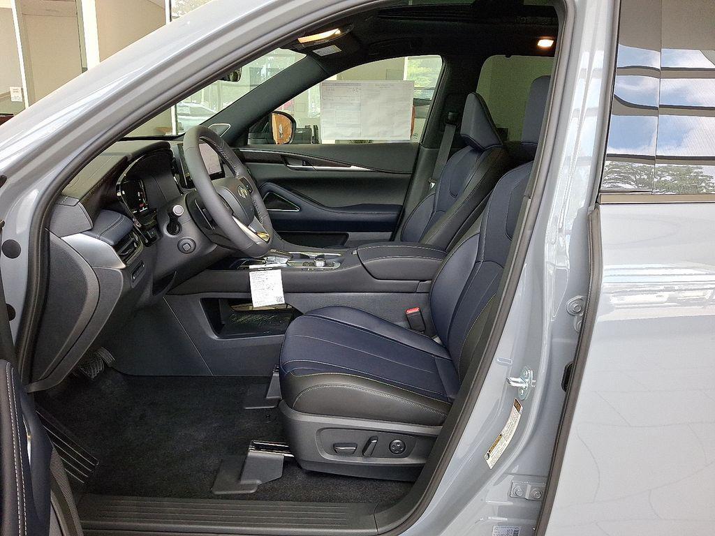 new 2026 INFINITI QX60 car, priced at $65,085