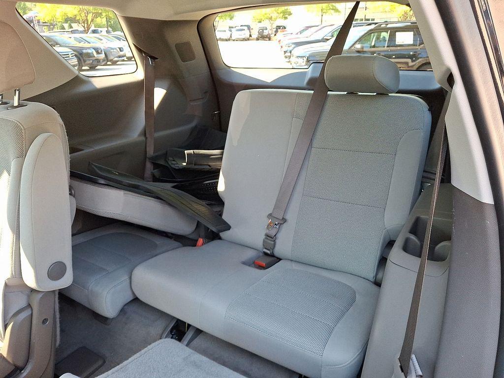 used 2020 Chevrolet Traverse car, priced at $24,487