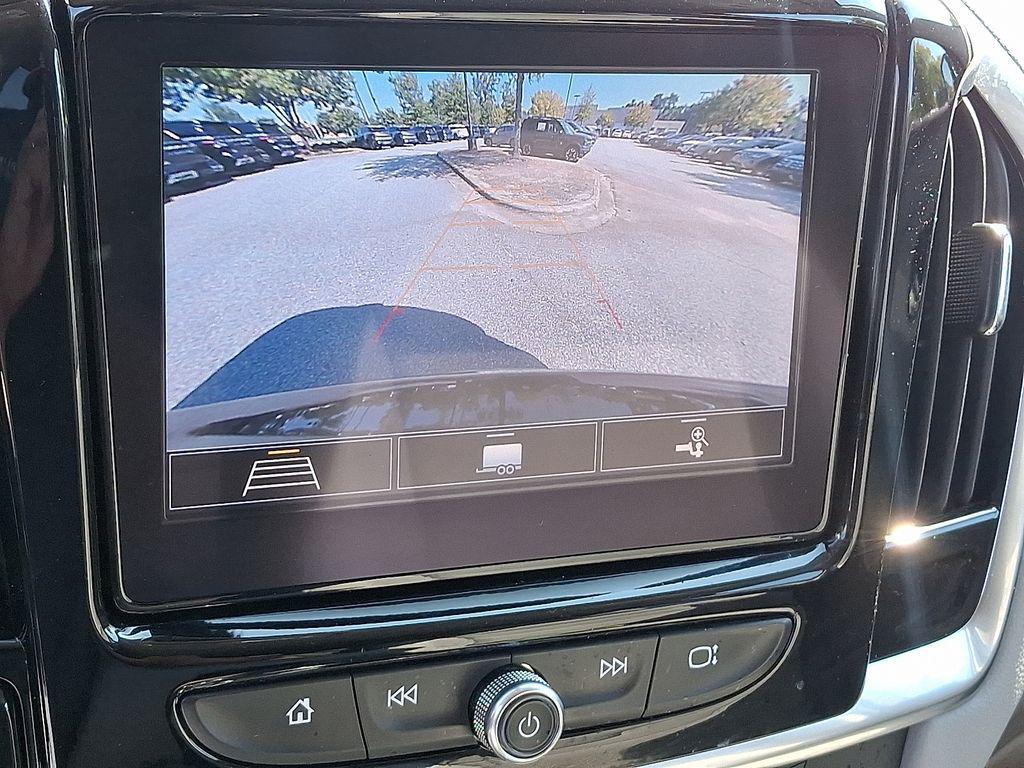 used 2020 Chevrolet Traverse car, priced at $24,487