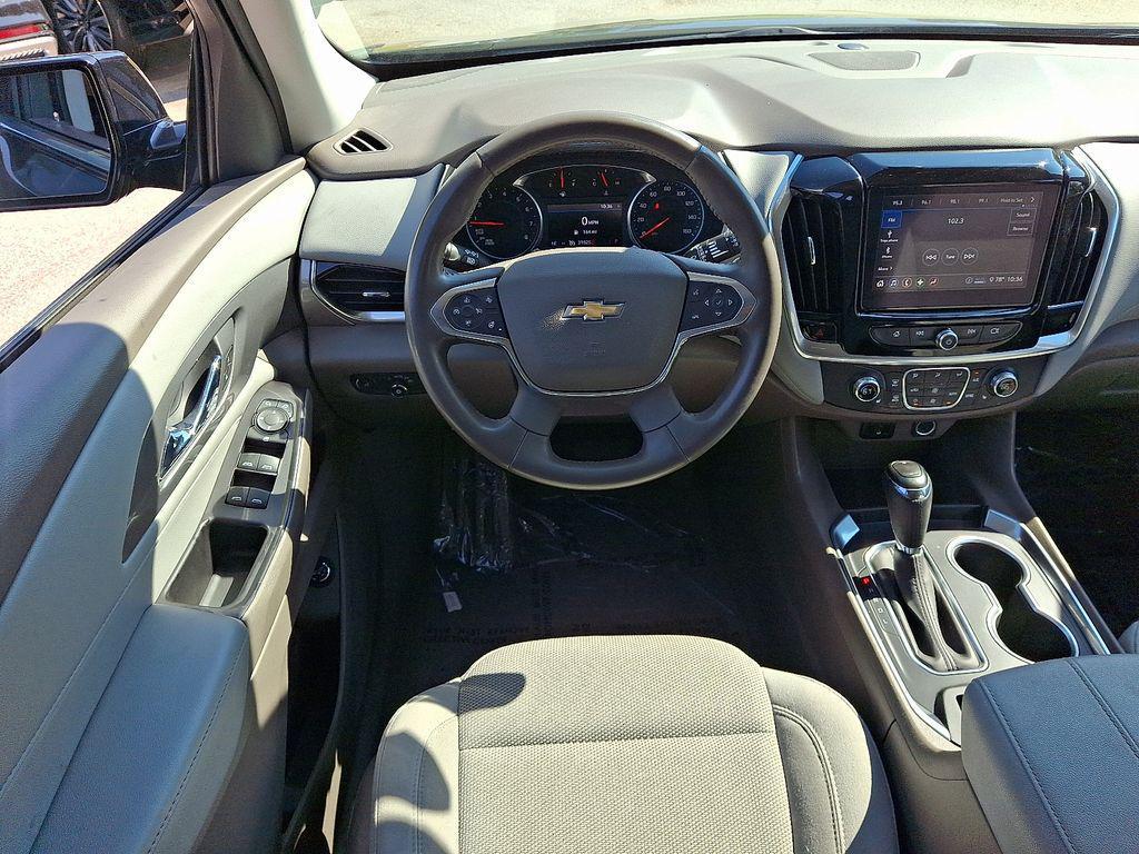 used 2020 Chevrolet Traverse car, priced at $24,487