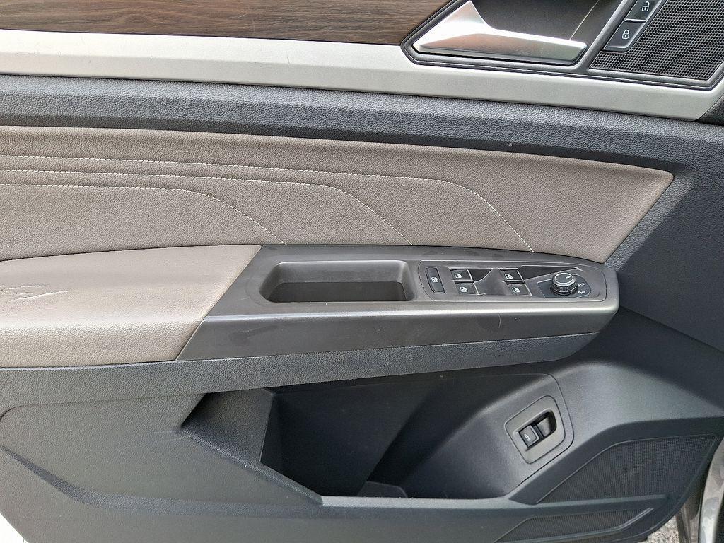 used 2022 Volkswagen Atlas car, priced at $24,800