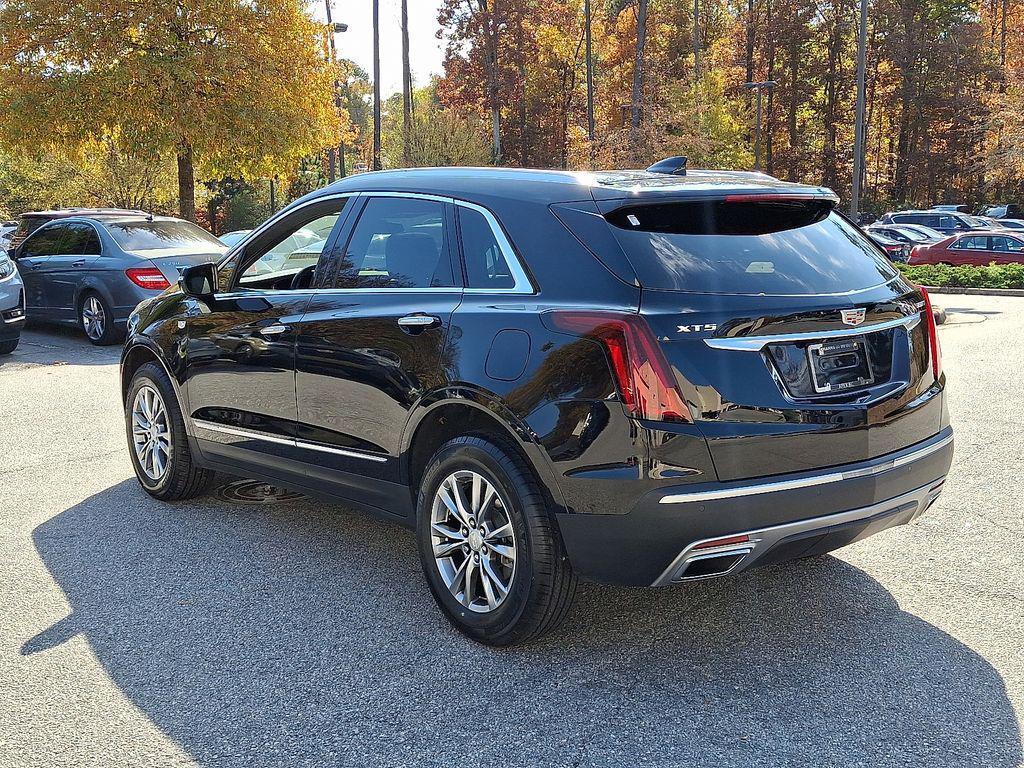 used 2022 Cadillac XT5 car, priced at $27,997