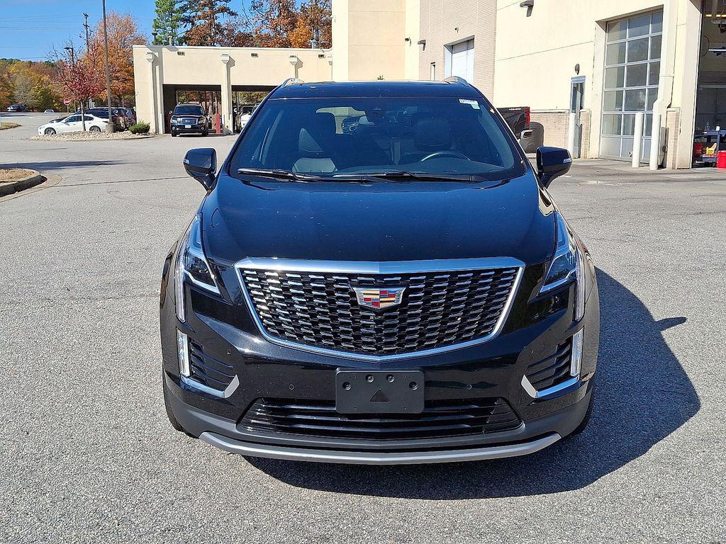 used 2022 Cadillac XT5 car, priced at $27,997
