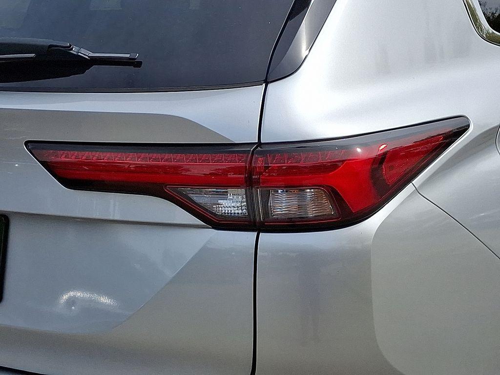 used 2022 Mitsubishi Outlander car, priced at $16,999