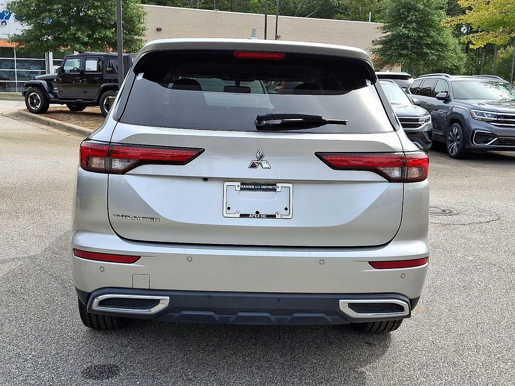 used 2022 Mitsubishi Outlander car, priced at $16,999