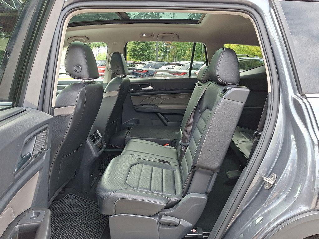 used 2022 Volkswagen Atlas car, priced at $33,397