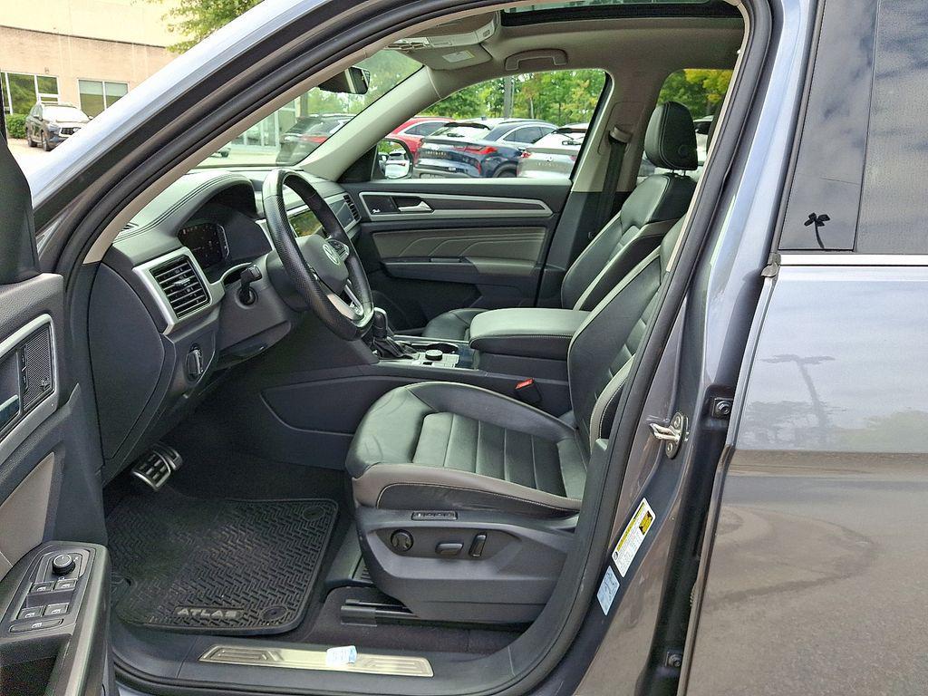 used 2022 Volkswagen Atlas car, priced at $33,397