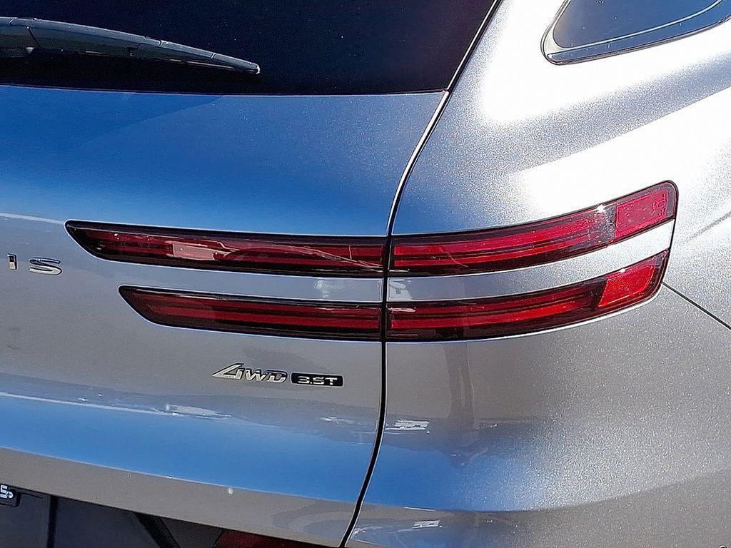 used 2022 Genesis GV70 car, priced at $36,995