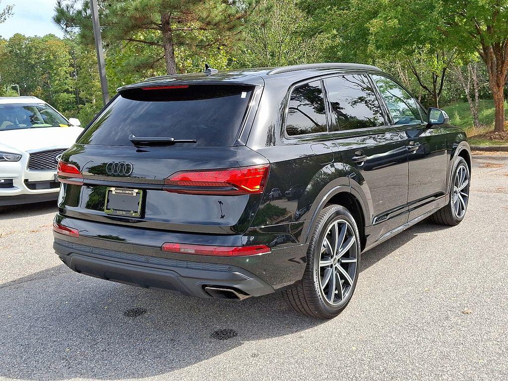 used 2025 Audi Q7 car, priced at $51,997