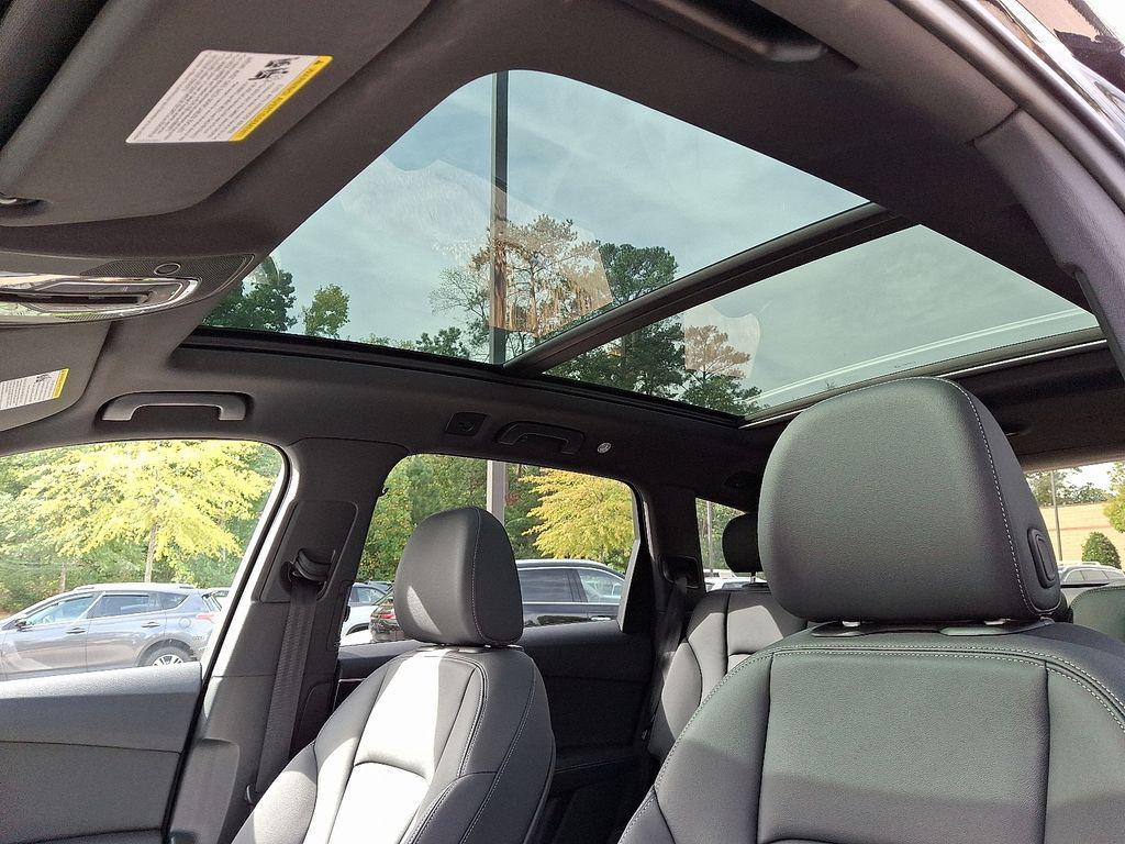 used 2025 Audi Q7 car, priced at $51,997