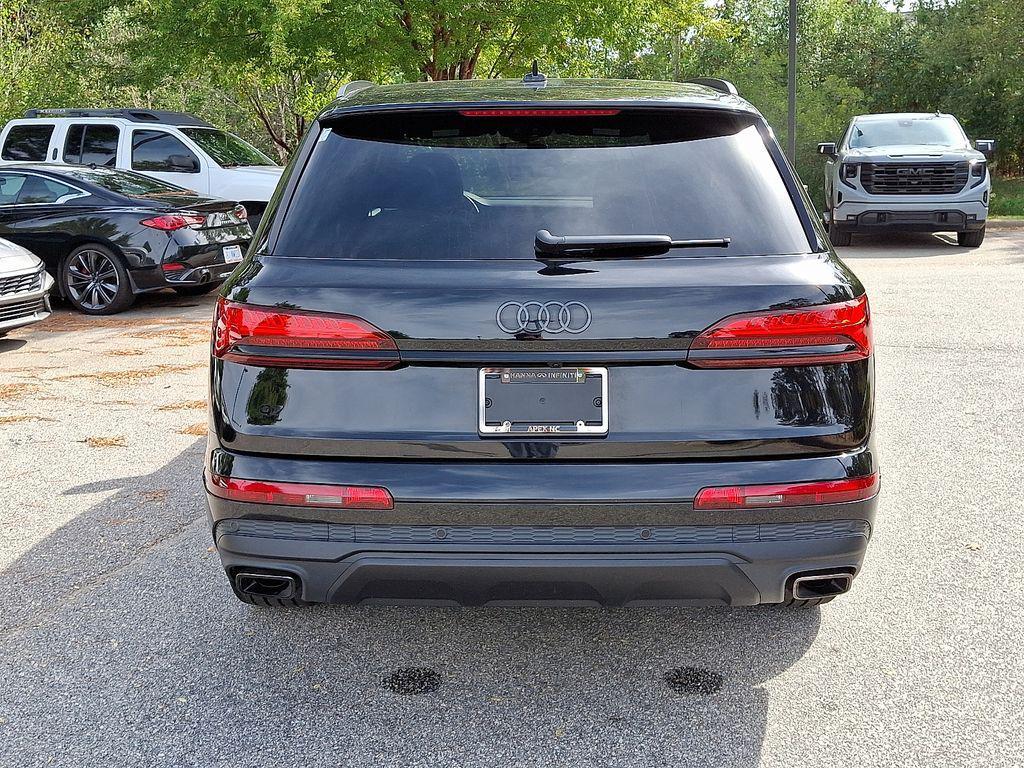 used 2025 Audi Q7 car, priced at $51,997