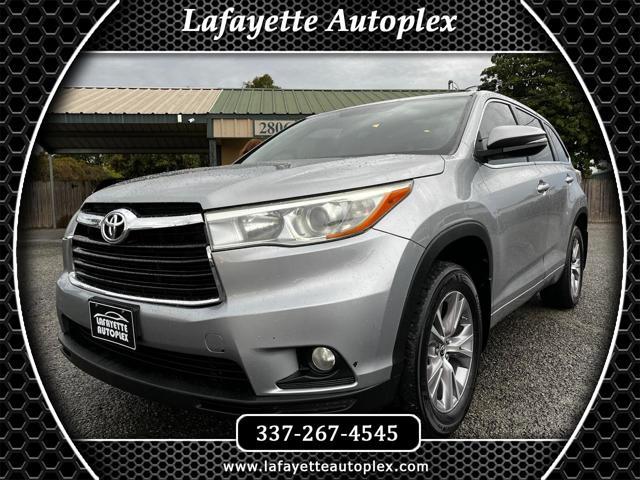 used 2016 Toyota Highlander car, priced at $17,999