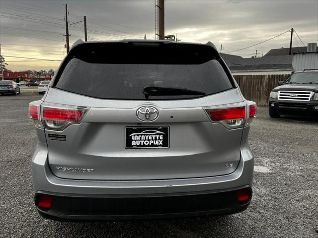 used 2016 Toyota Highlander car, priced at $17,999