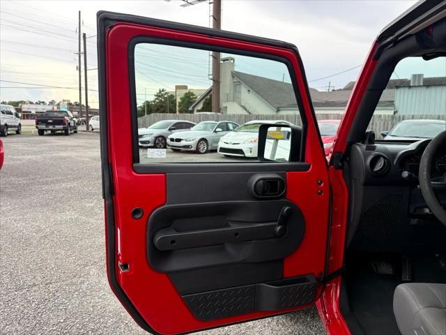 used 2009 Jeep Wrangler Unlimited car, priced at $11,999