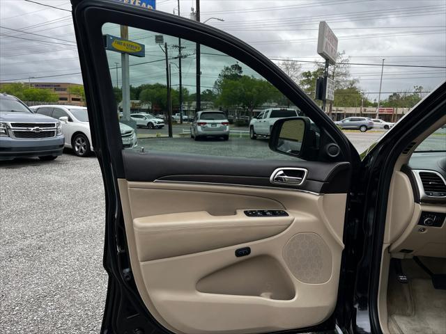 used 2016 Jeep Grand Cherokee car, priced at $19,999