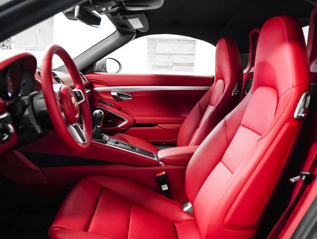 new 2025 Porsche 718 Boxster car, priced at $108,805