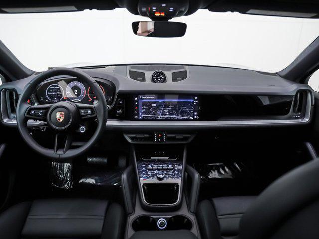 new 2025 Porsche Cayenne car, priced at $107,235