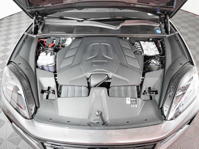 new 2025 Porsche Cayenne car, priced at $101,425