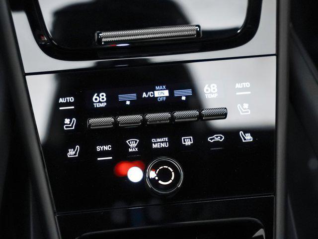 new 2025 Porsche Cayenne car, priced at $130,635