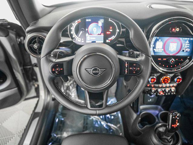 used 2022 MINI Hardtop car, priced at $21,888