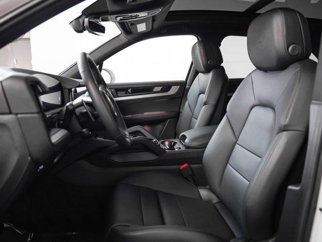 used 2025 Porsche Cayenne car, priced at $89,981
