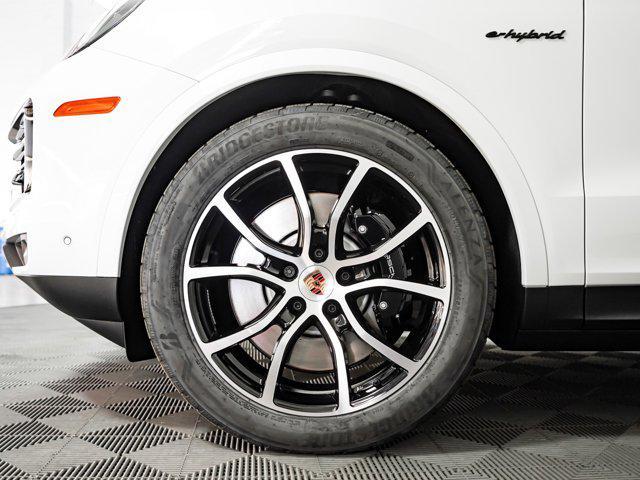 new 2025 Porsche Cayenne car, priced at $141,005