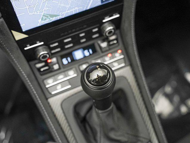 new 2025 Porsche 718 Cayman car